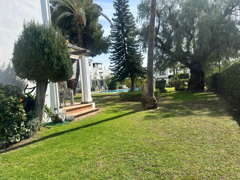 Residence gardens