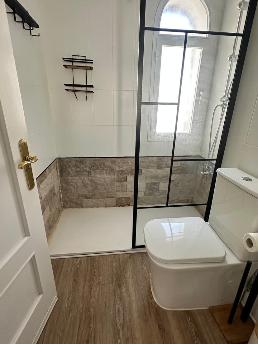Shower room with shower