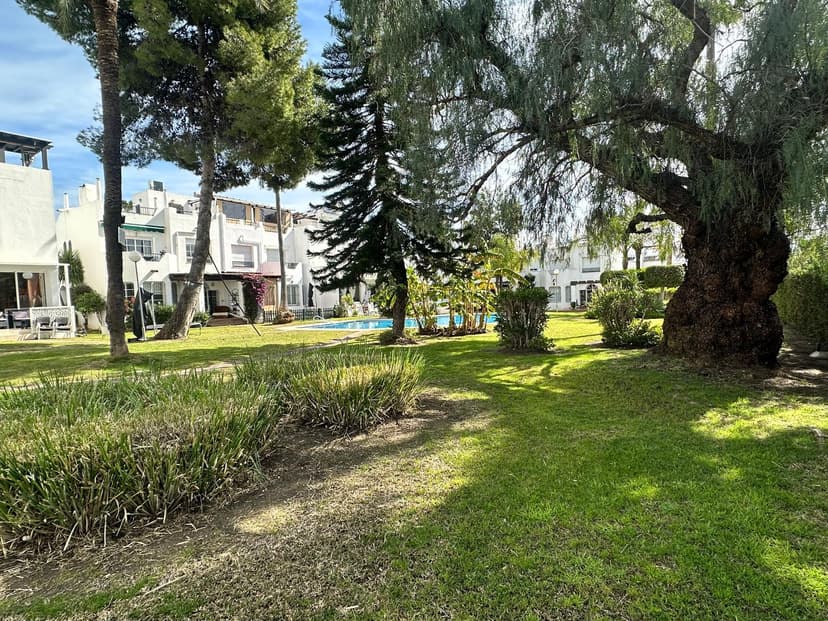 Residence gardens
