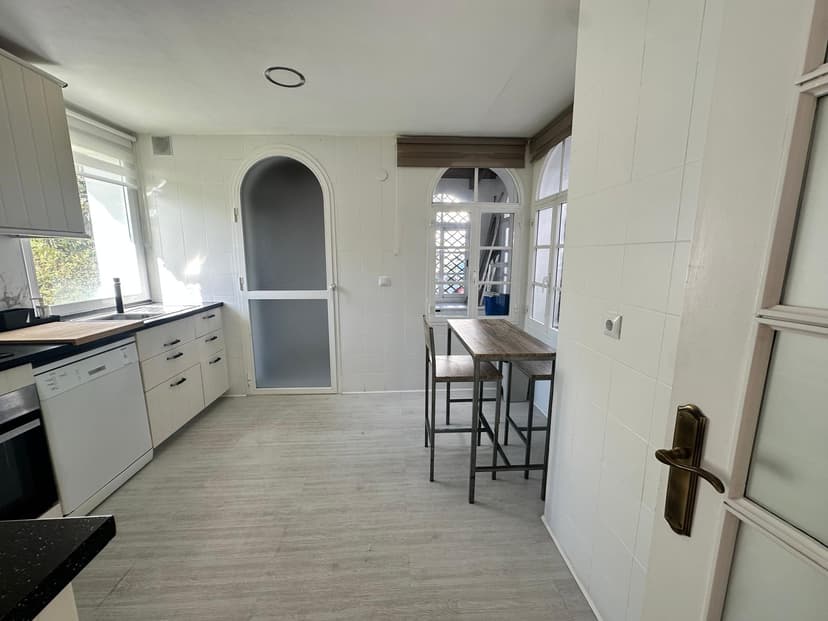 Kitchen — conservatory access